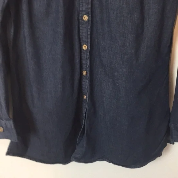 🌸 Denim&Company blue button down top. Size XXS. - Picture 3 of 8